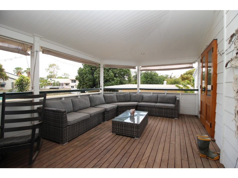25 Theresa Street, Emerald QLD 4720