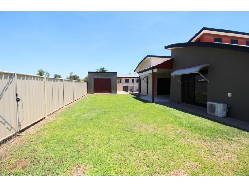 21 Callaghan Street, Emerald QLD 4720