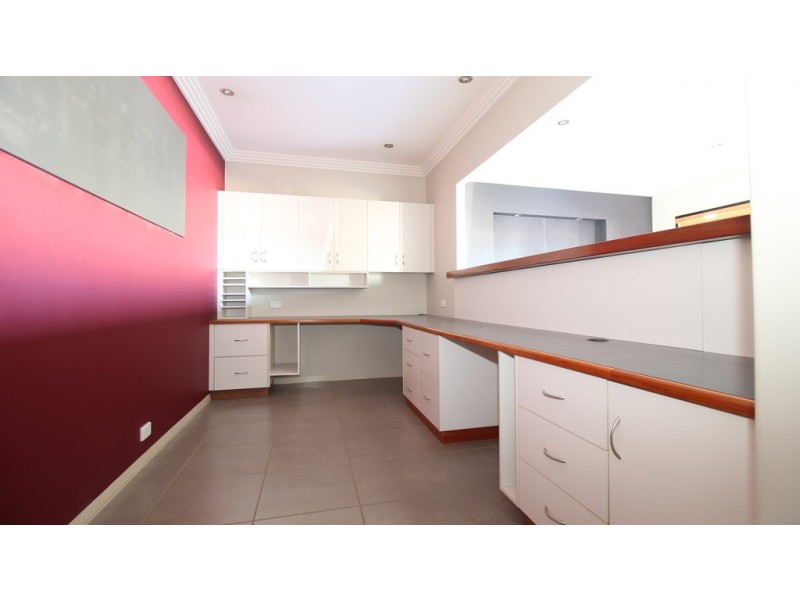 42 Batts Street, Emerald QLD 4720