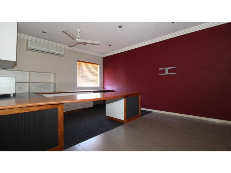 42 Batts Street, Emerald QLD 4720