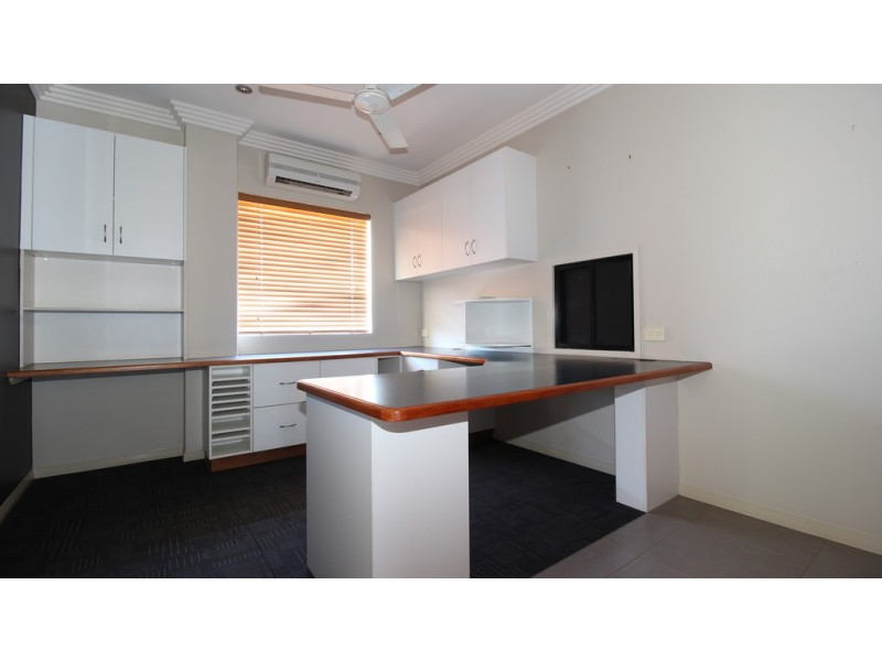 42 Batts Street, Emerald QLD 4720