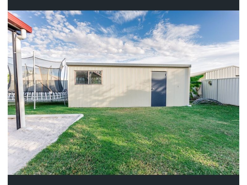 20 Mayfair Drive, Emerald QLD 4720