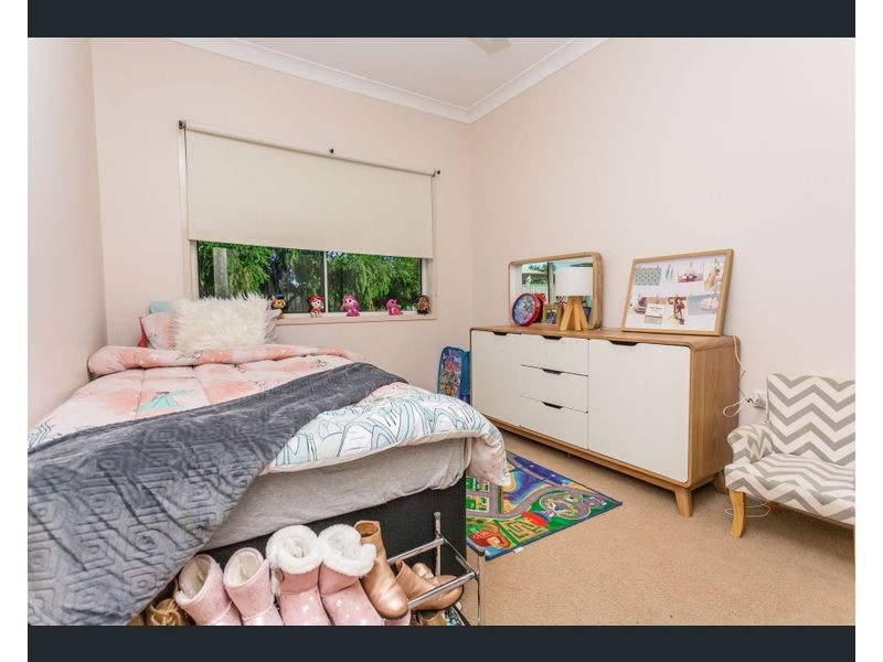 20 Mayfair Drive, Emerald QLD 4720