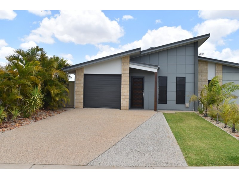 1/1 Calderwood Street, Emerald QLD 4720