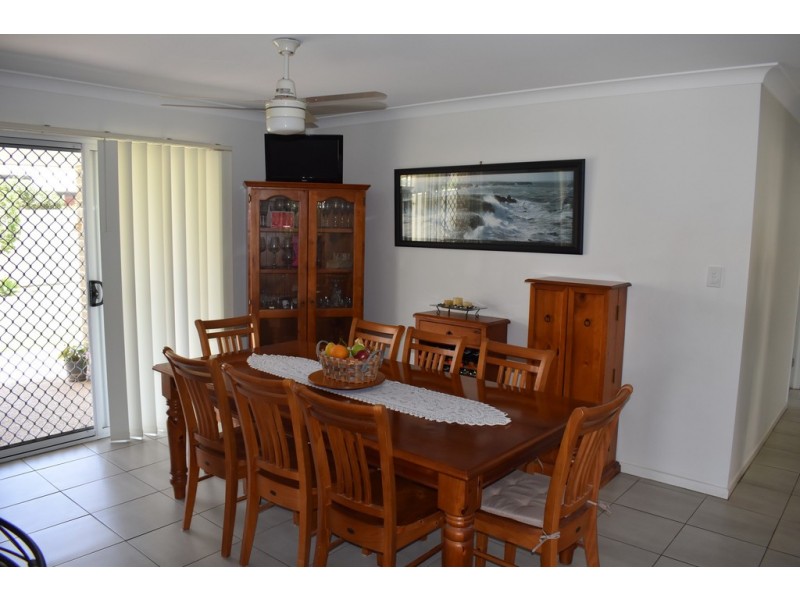 7 Hillcrest Street, Emerald QLD 4720