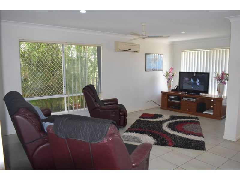 7 Hillcrest Street, Emerald QLD 4720