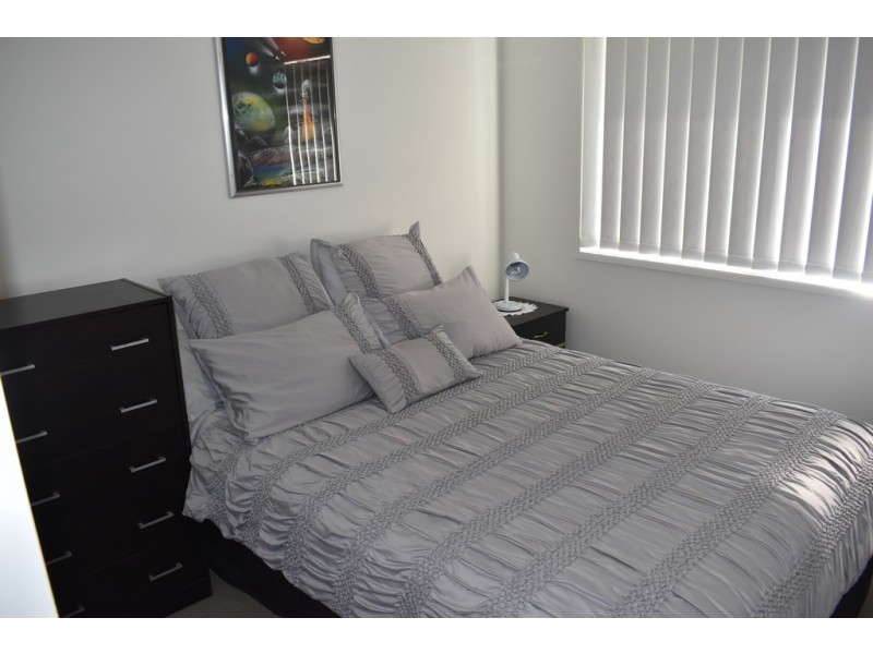 7 Hillcrest Street, Emerald QLD 4720