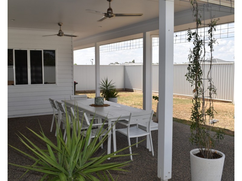 17 Longford, Emerald QLD 4720