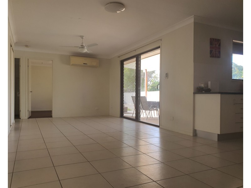9 Rogers Street, Emerald QLD 4720