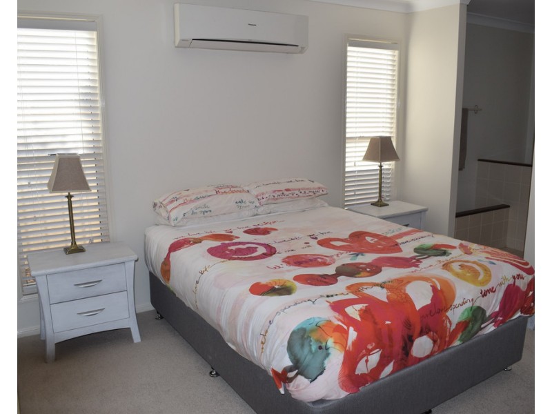 4 Ibell Court, Emerald QLD 4720