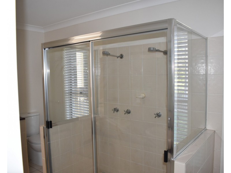 4 Ibell Court, Emerald QLD 4720
