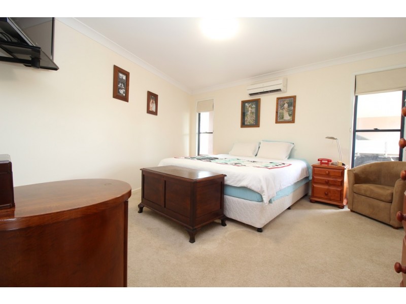 20 Forrest Lane, Emerald QLD 4720