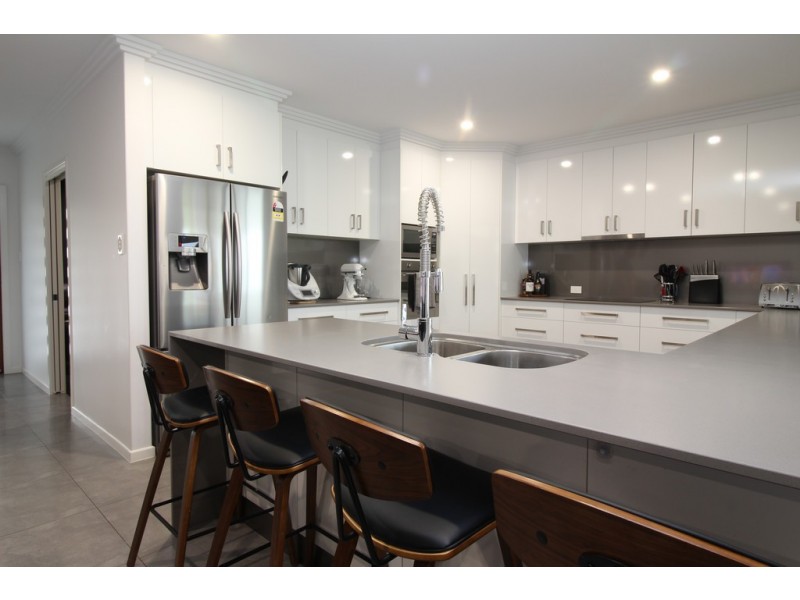 13 Sandown, Emerald QLD 4720