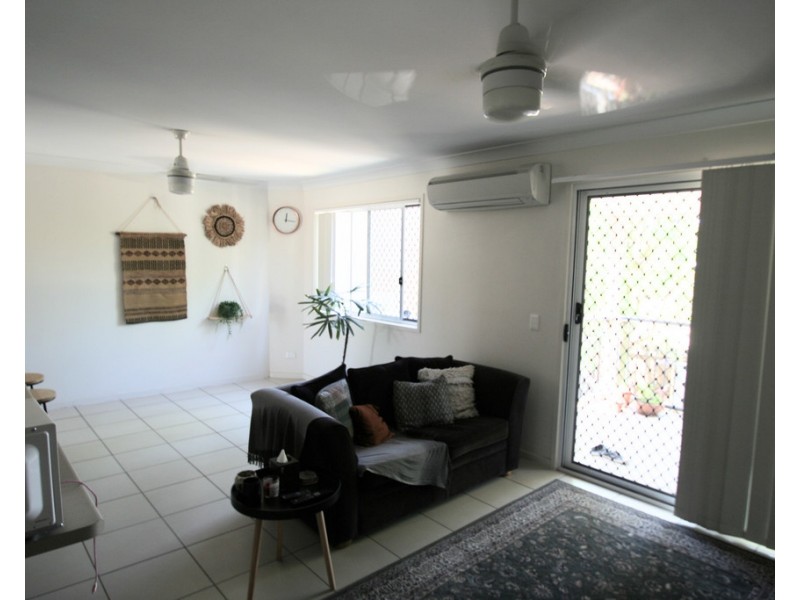 2/6 Sullivan Street, Emerald QLD 4720