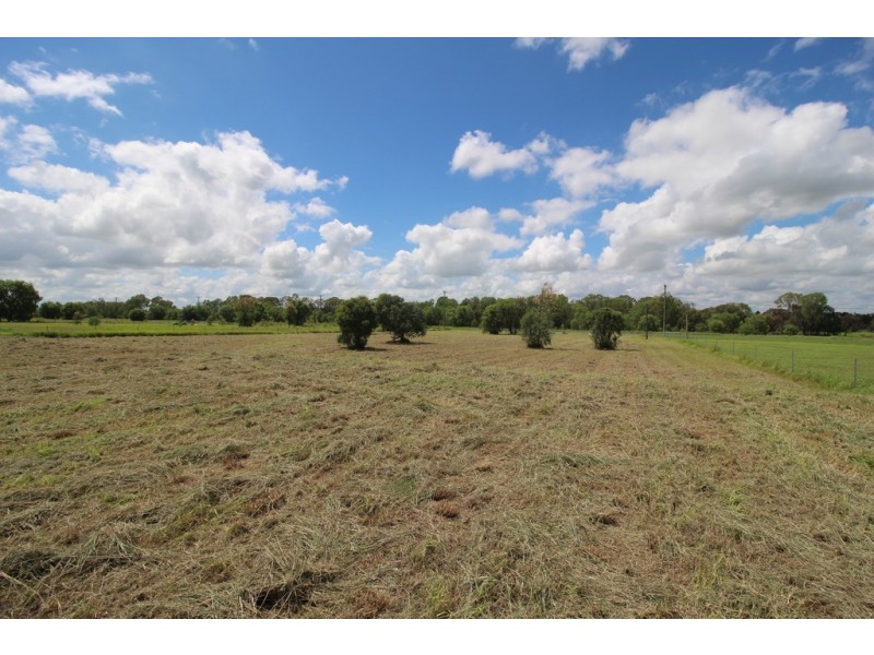 Lot 7 Chudleigh Drive, Emerald QLD 4720