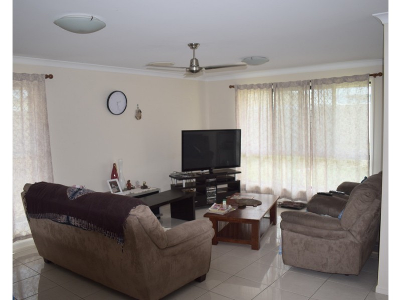 8 Spellman Street, Emerald QLD 4720