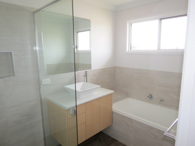 1/10 Milliken Street, Emerald QLD 4720