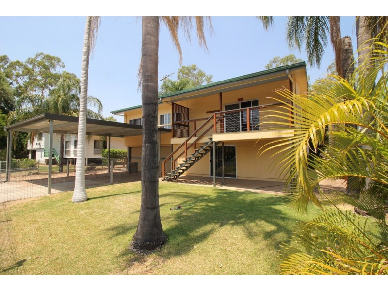 10 Pryor Place, Emerald QLD 4720