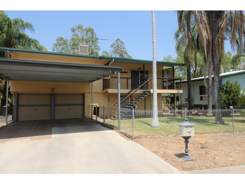 10 Pryor Place, Emerald QLD 4720