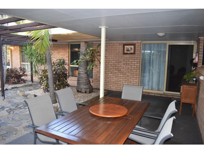 40 Cowan Crescent, Emerald QLD 4720