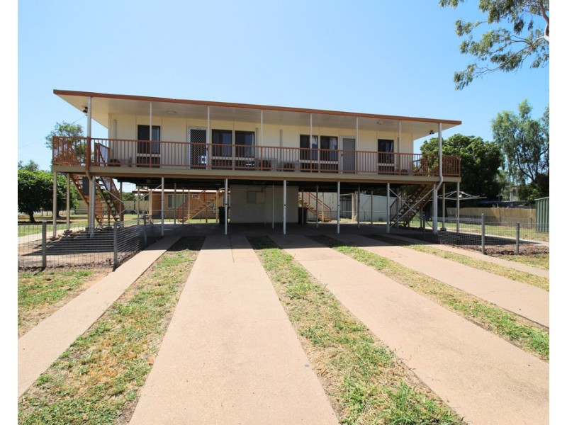 42b Moody Street, Emerald QLD 4720