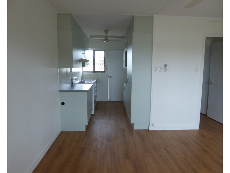 42b Moody Street, Emerald QLD 4720