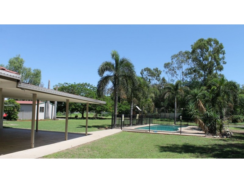 16 Batavia Court, Emerald QLD 4720