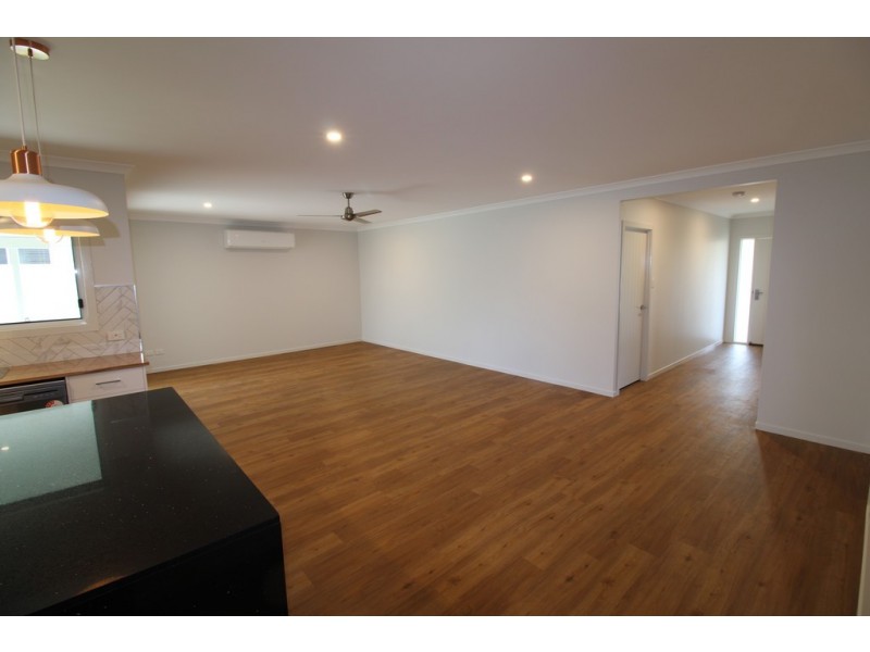 8 Longford, Emerald QLD 4720