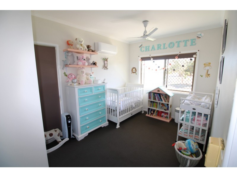 8 Egan, Emerald QLD 4720