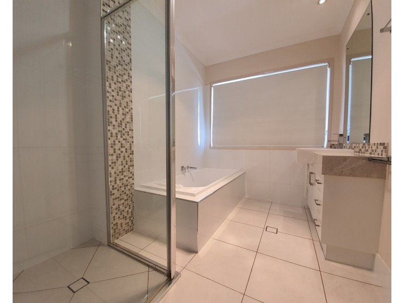 7a Wright Street, Emerald QLD 4720