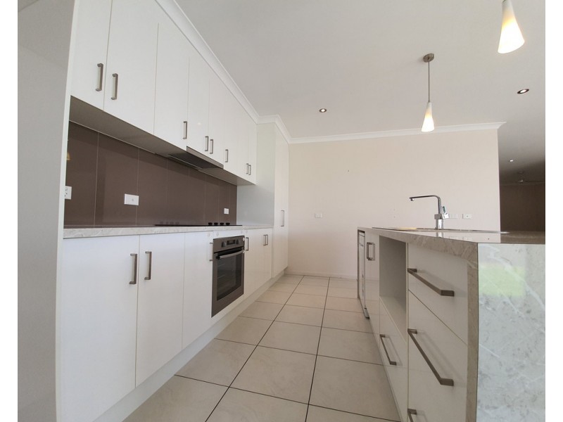 7a Wright Street, Emerald QLD 4720