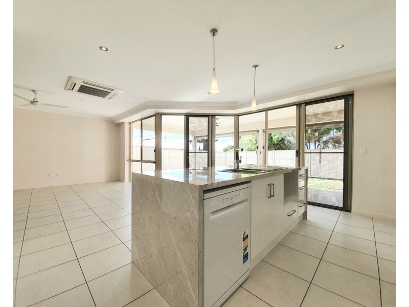 7a Wright Street, Emerald QLD 4720