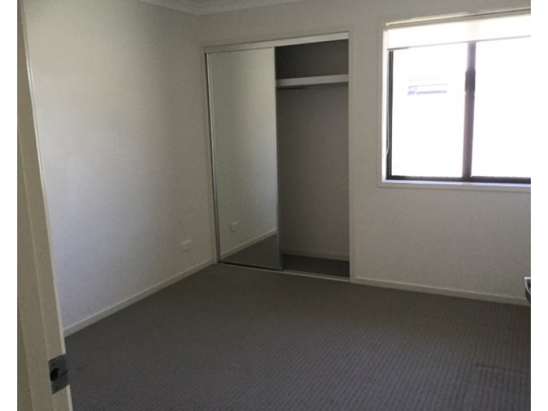 160 Opal Street, Emerald QLD 4720