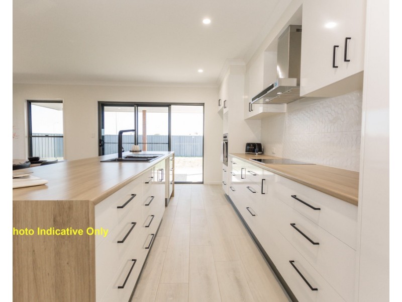 Lot 321 Lauren Drive, Emerald QLD 4720