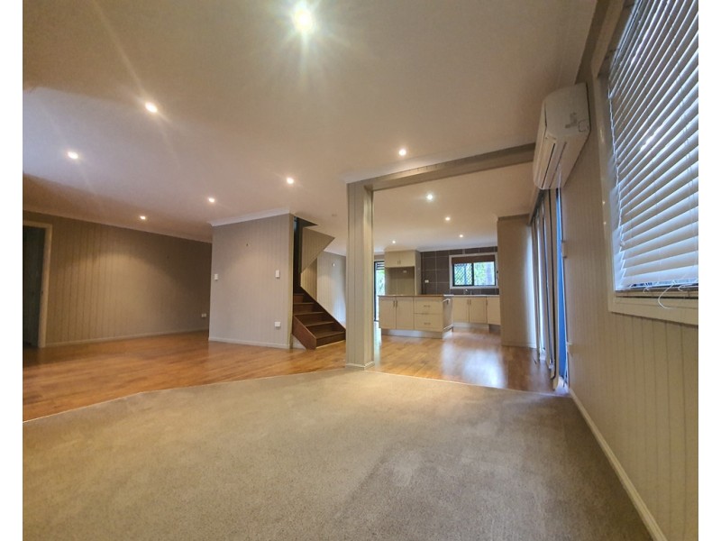 55 Anakie Street, Emerald QLD 4720