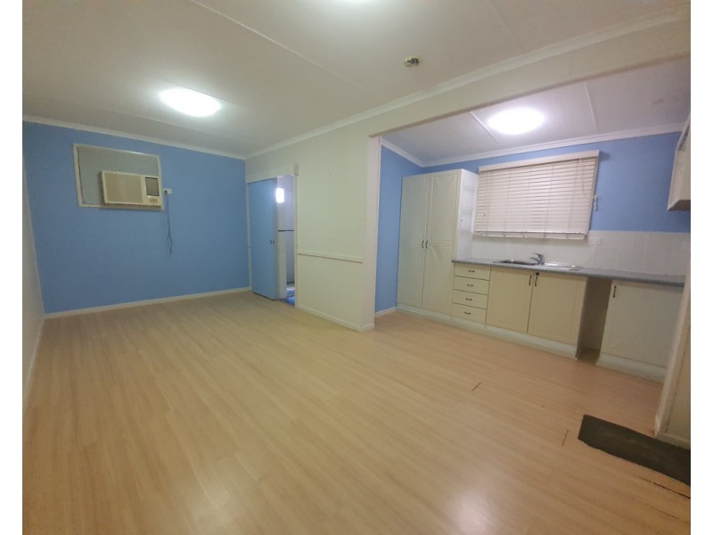 55 Anakie Street, Emerald QLD 4720