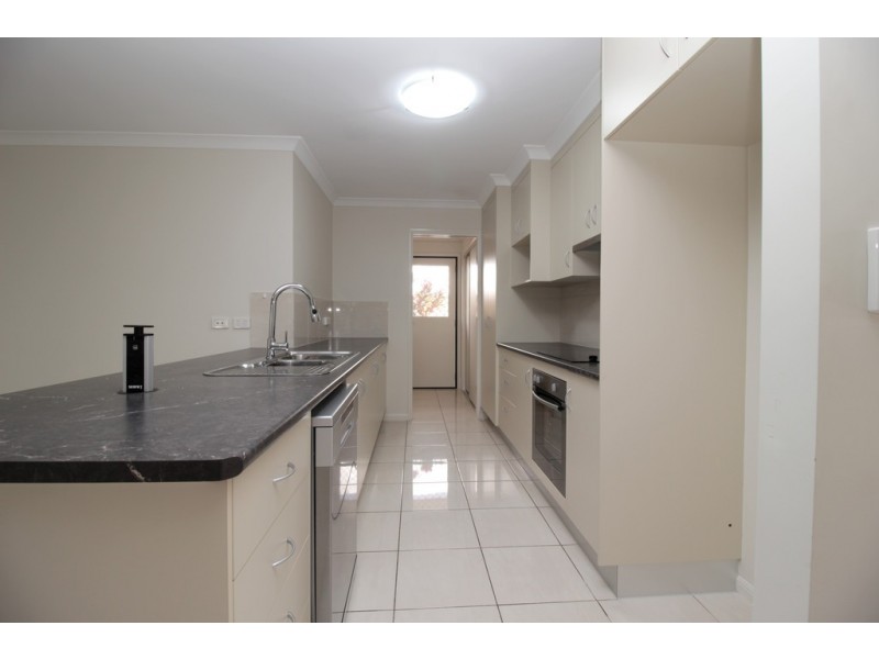 7 Spellman Street, Emerald QLD 4720