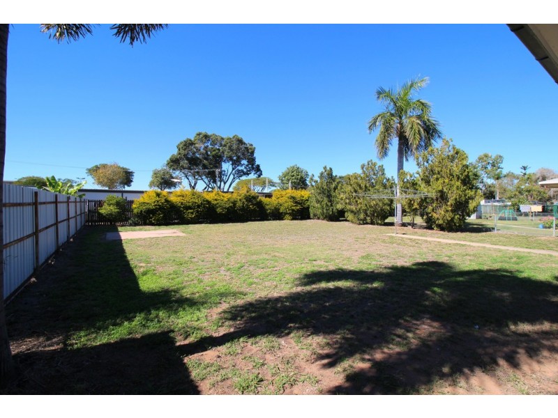 7 Pill Street, Emerald QLD 4720