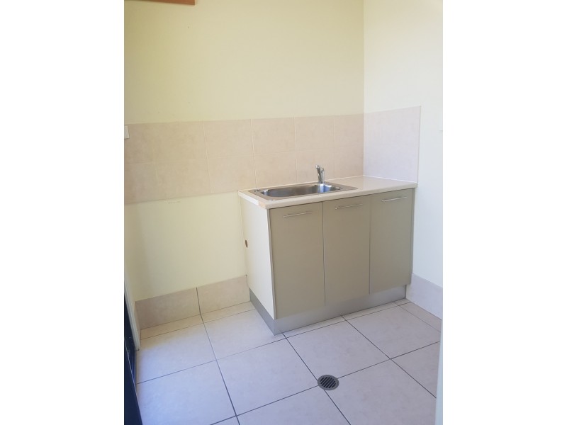 10/68 Moody Street, Emerald QLD 4720