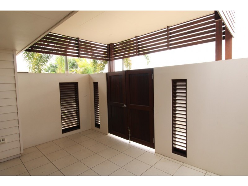 67 Blue Gum Drive, Emerald QLD 4720