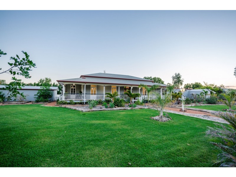 30 Braeside Road, Emerald QLD 4720