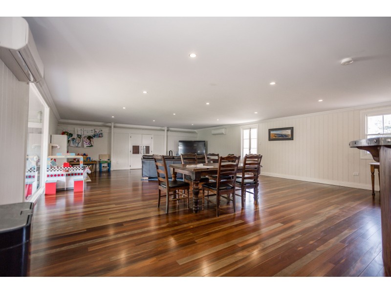 30 Braeside Road, Emerald QLD 4720