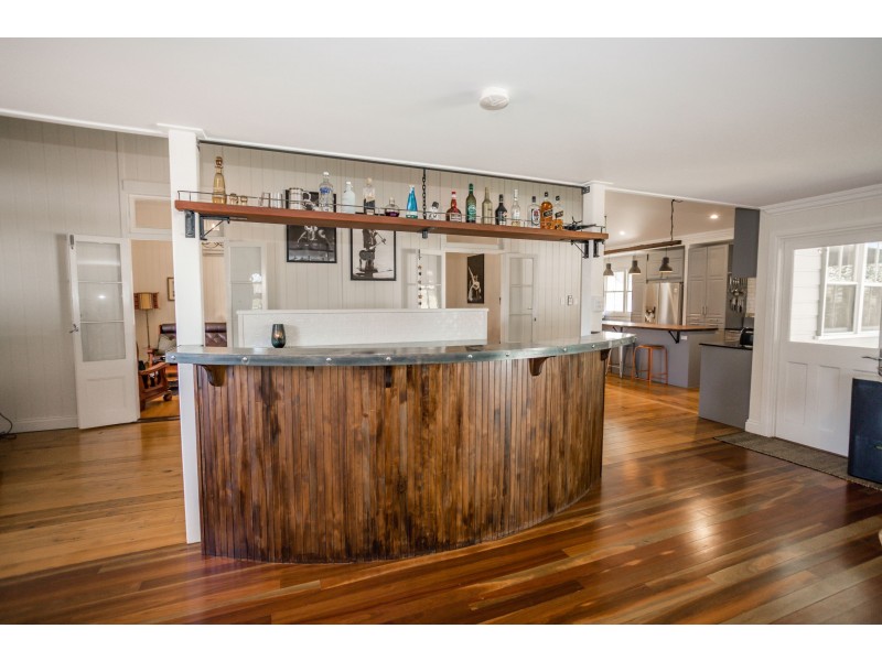 30 Braeside Road, Emerald QLD 4720