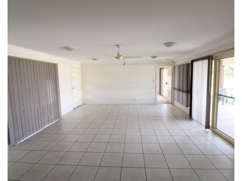 4 Mitchell Street, Emerald QLD 4720