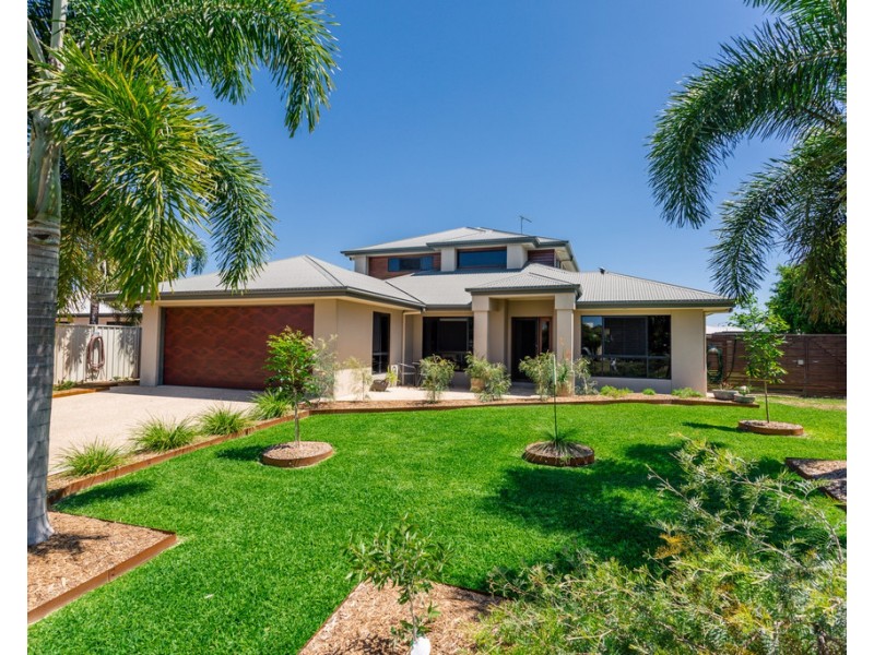 32 Callaghan Street, Emerald QLD 4720