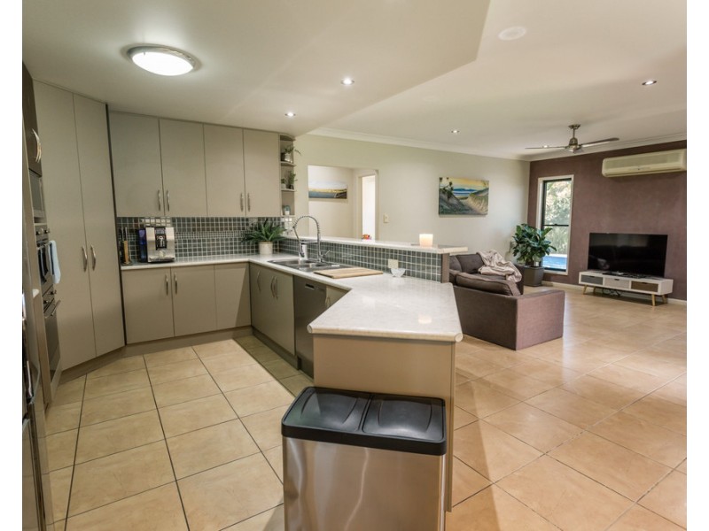 32 Callaghan Street, Emerald QLD 4720