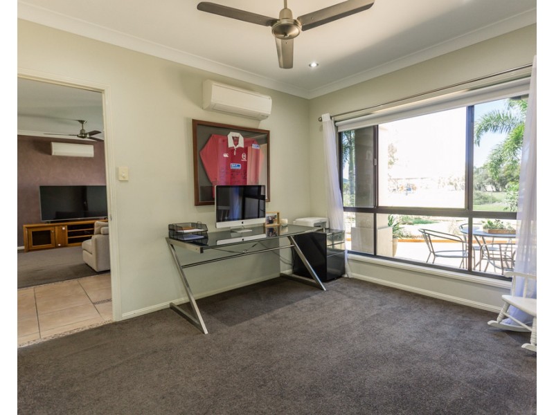 32 Callaghan Street, Emerald QLD 4720