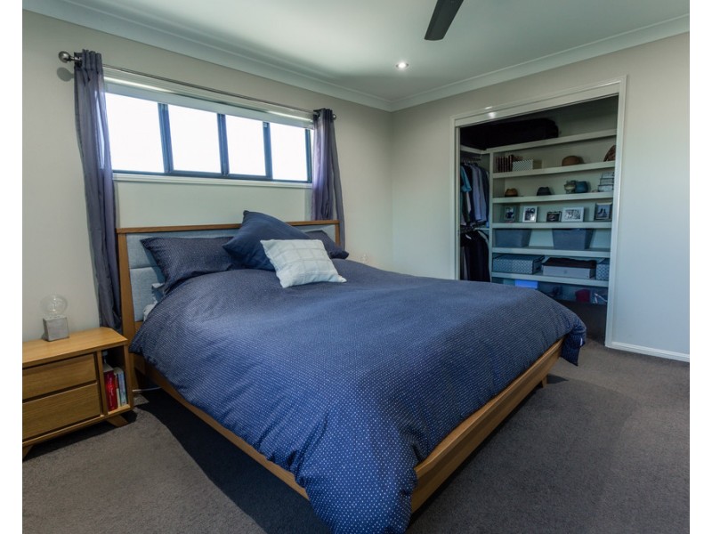 32 Callaghan Street, Emerald QLD 4720