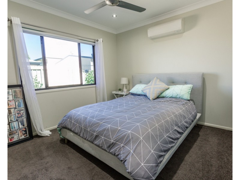 32 Callaghan Street, Emerald QLD 4720