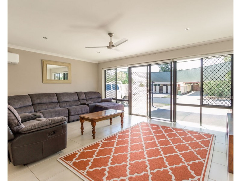 28 Dawn Crescent, Emerald QLD 4720